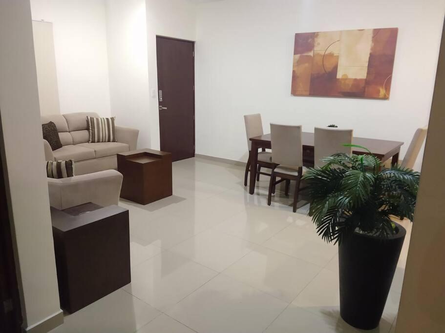 Departamento A 200 Mts De La Playa Y Alberca En Planta Baja Apartment Mazatlan Exterior photo